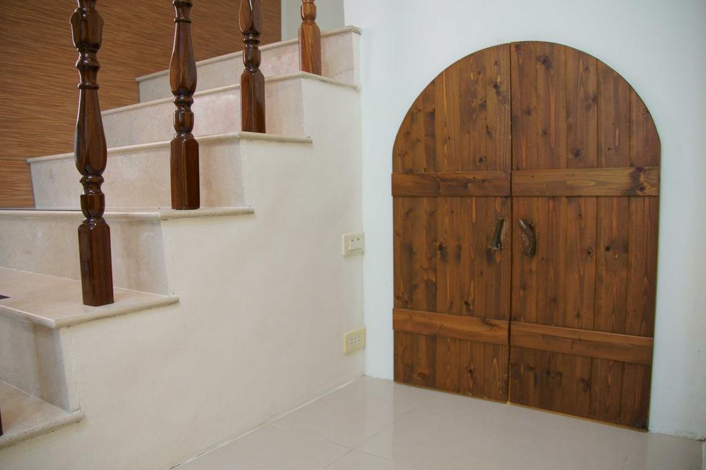 Rose Rider Guesthouse Taitung Экстерьер фото