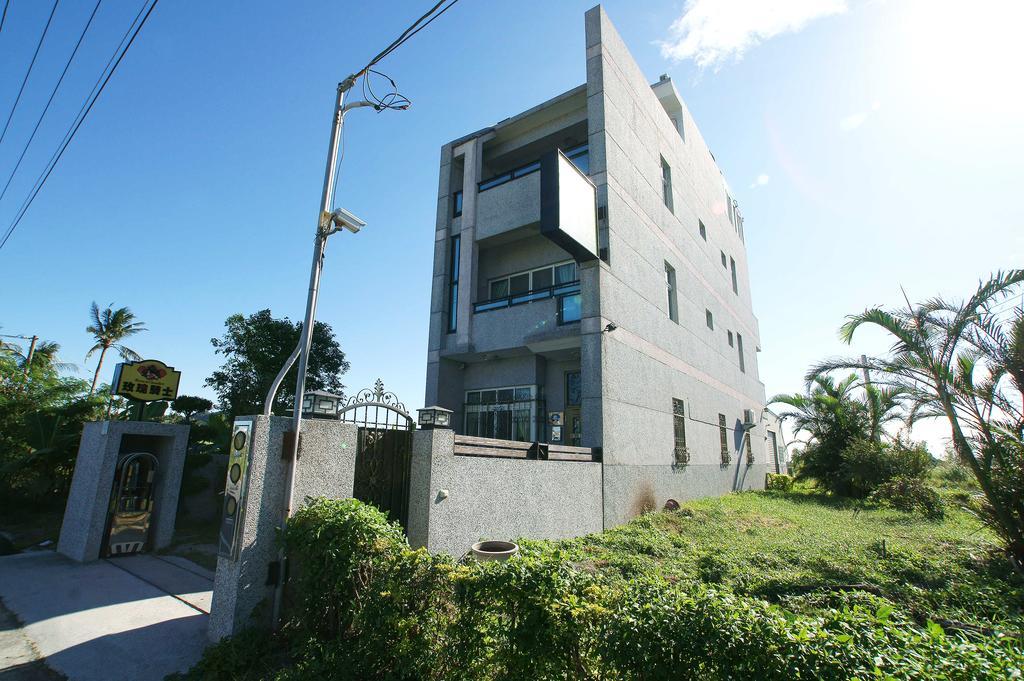 Rose Rider Guesthouse Taitung Экстерьер фото